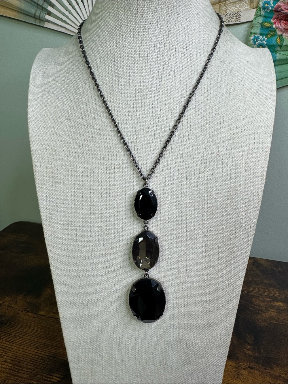 Black Triple Stone Pendant Necklace - Women Jewelry